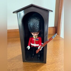 Playmobil British Royal Guard and Sentry Box